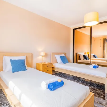 Dubai By Algarve Vacation アルブフェイラ