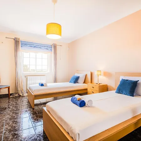 Villa Dubai By Algarve Vacation *