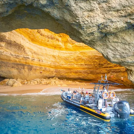 ヴィラ Dubai By Algarve Vacation