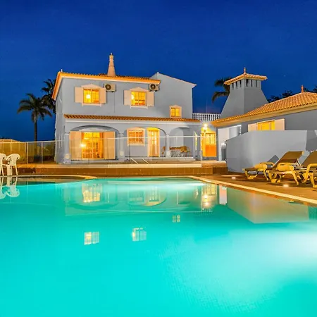 Dubai - Com Piscina Aquecível E Bbq - * Albufeira