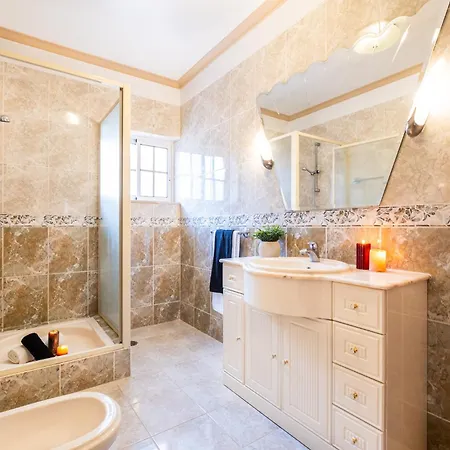 Dubai By Algarve Vacation Villa